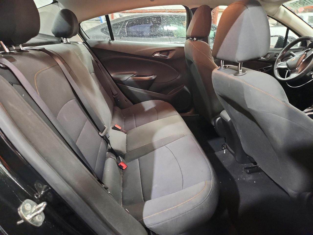 2018 Chevrolet Cruze Ls - zdjęcie 10