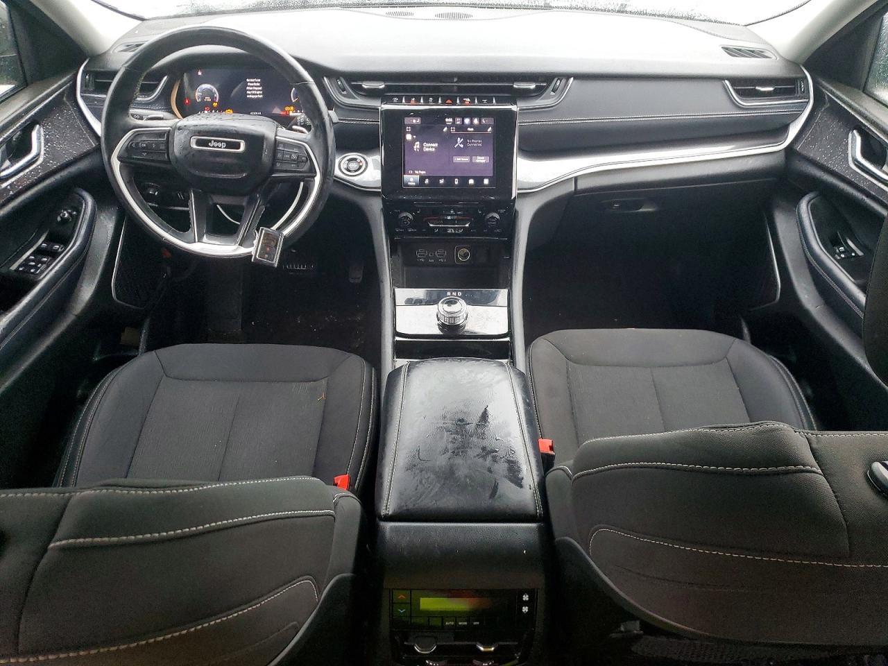 2021 Jeep Grand Cherokee L Laredo - zdjęcie 8