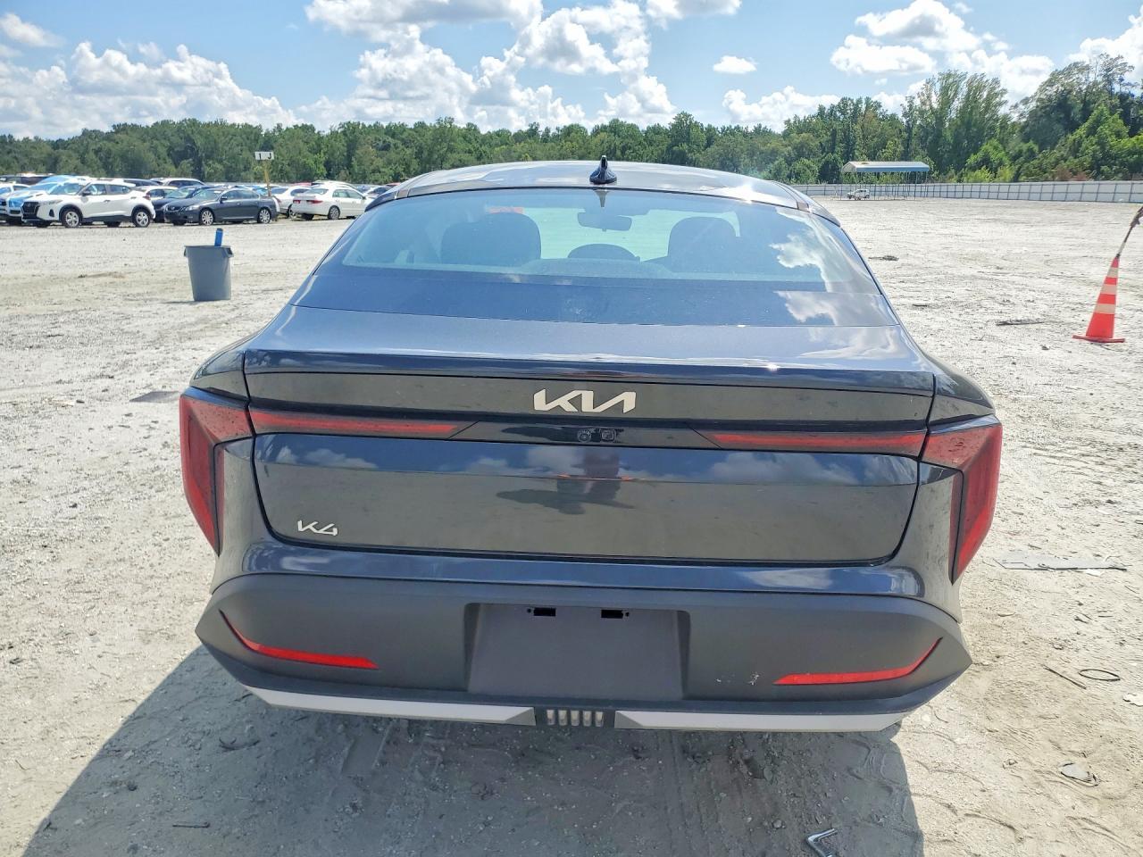 2025 Kia K4 - zdjęcie 6