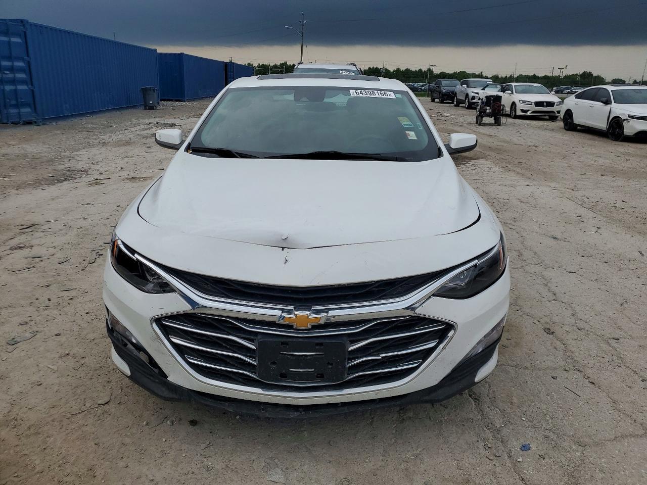 2024 Chevrolet Malibu Lt - zdjęcie 5