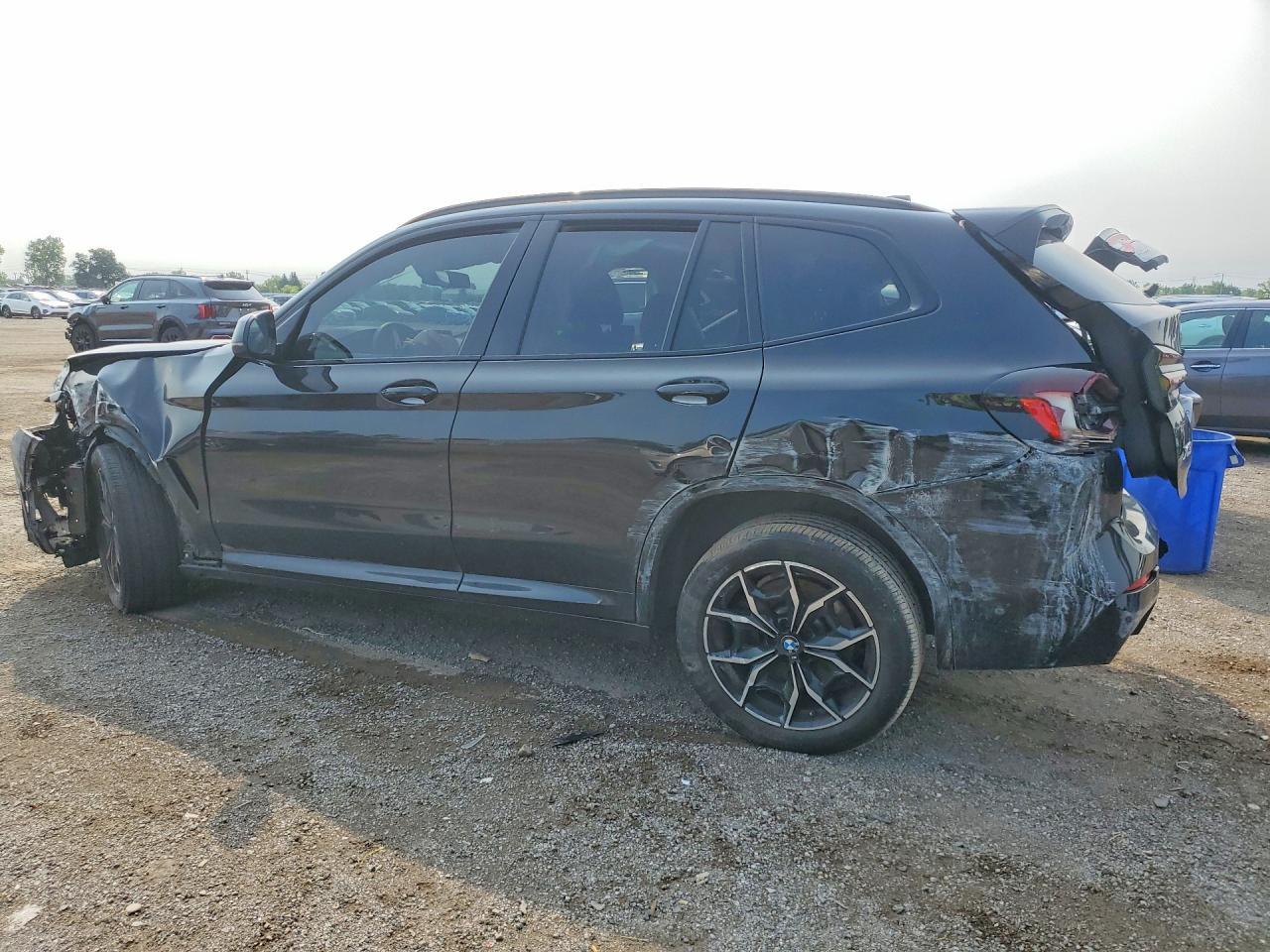 2024 BMW X3 xDrive30I - zdjęcie 2