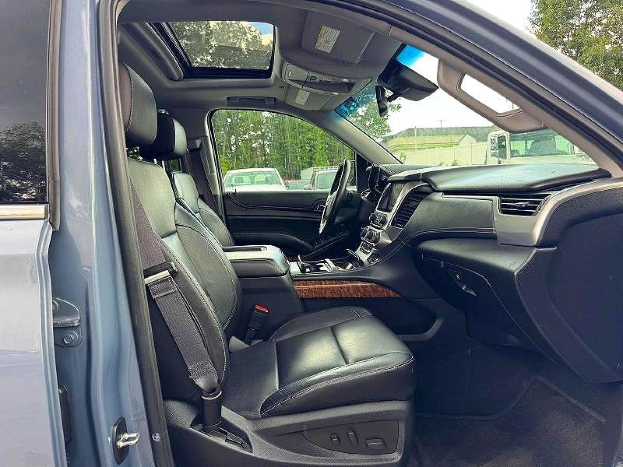 2016 Chevrolet Suburban K1500 Ltz - zdjęcie 9