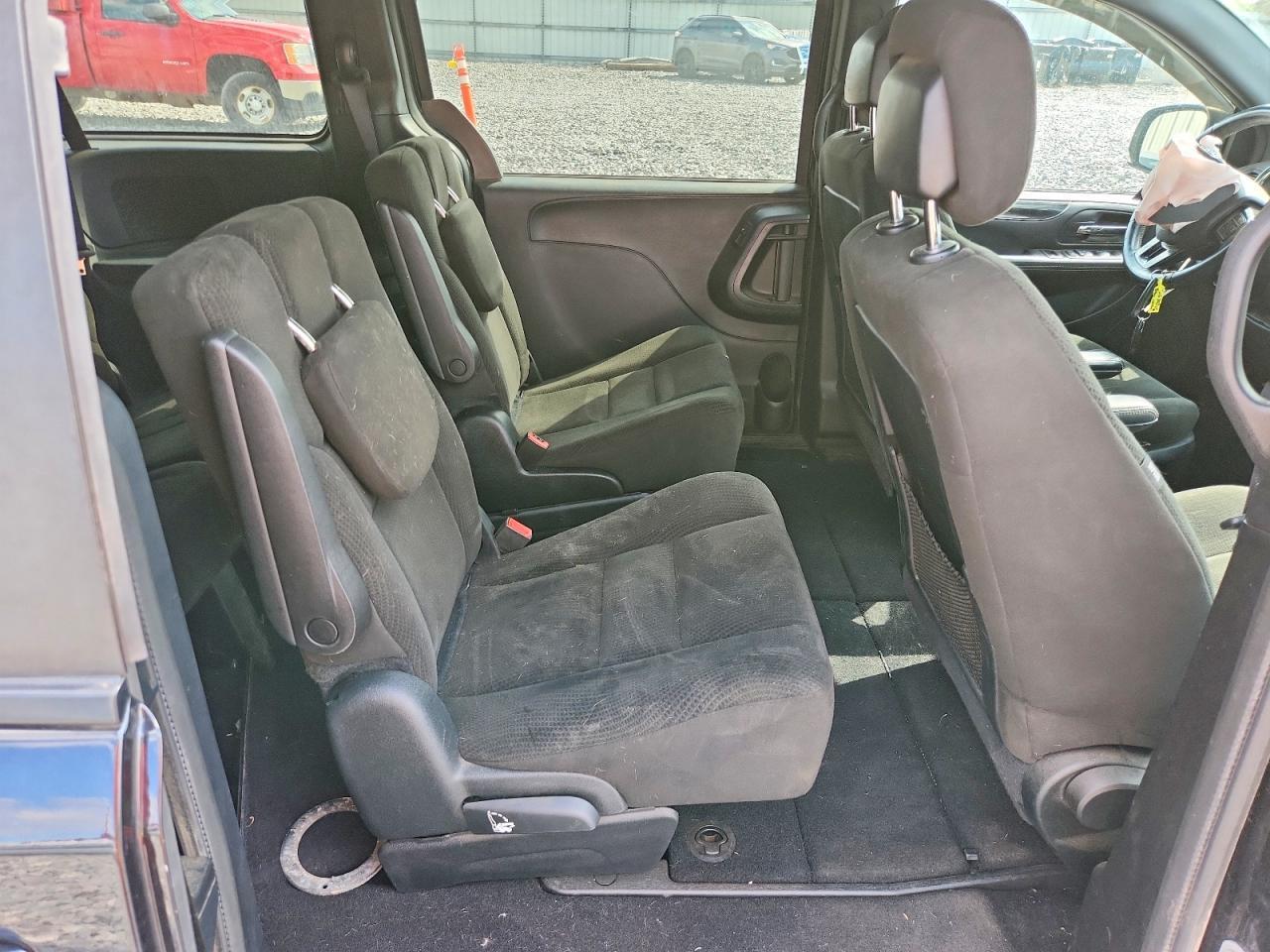 2016 Dodge Grand Caravan Se - zdjęcie 11