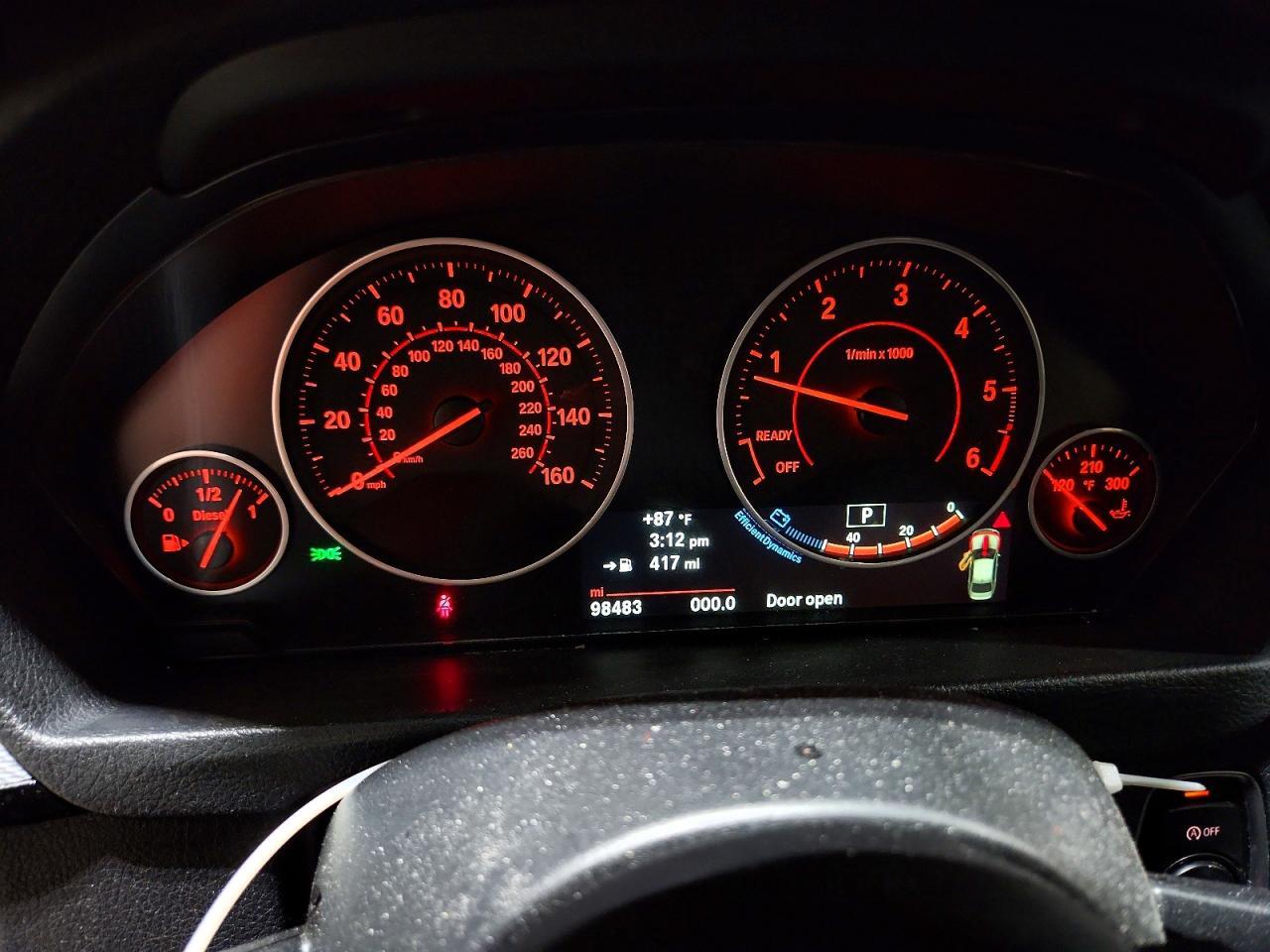 2014 BMW 328 D xDrive - zdjęcie 9
