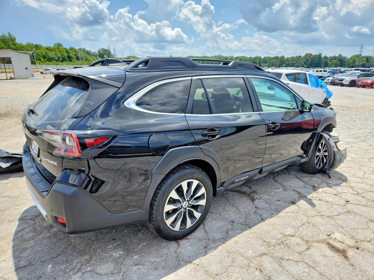 2023 Subaru Outback Limited - zdjęcie 3