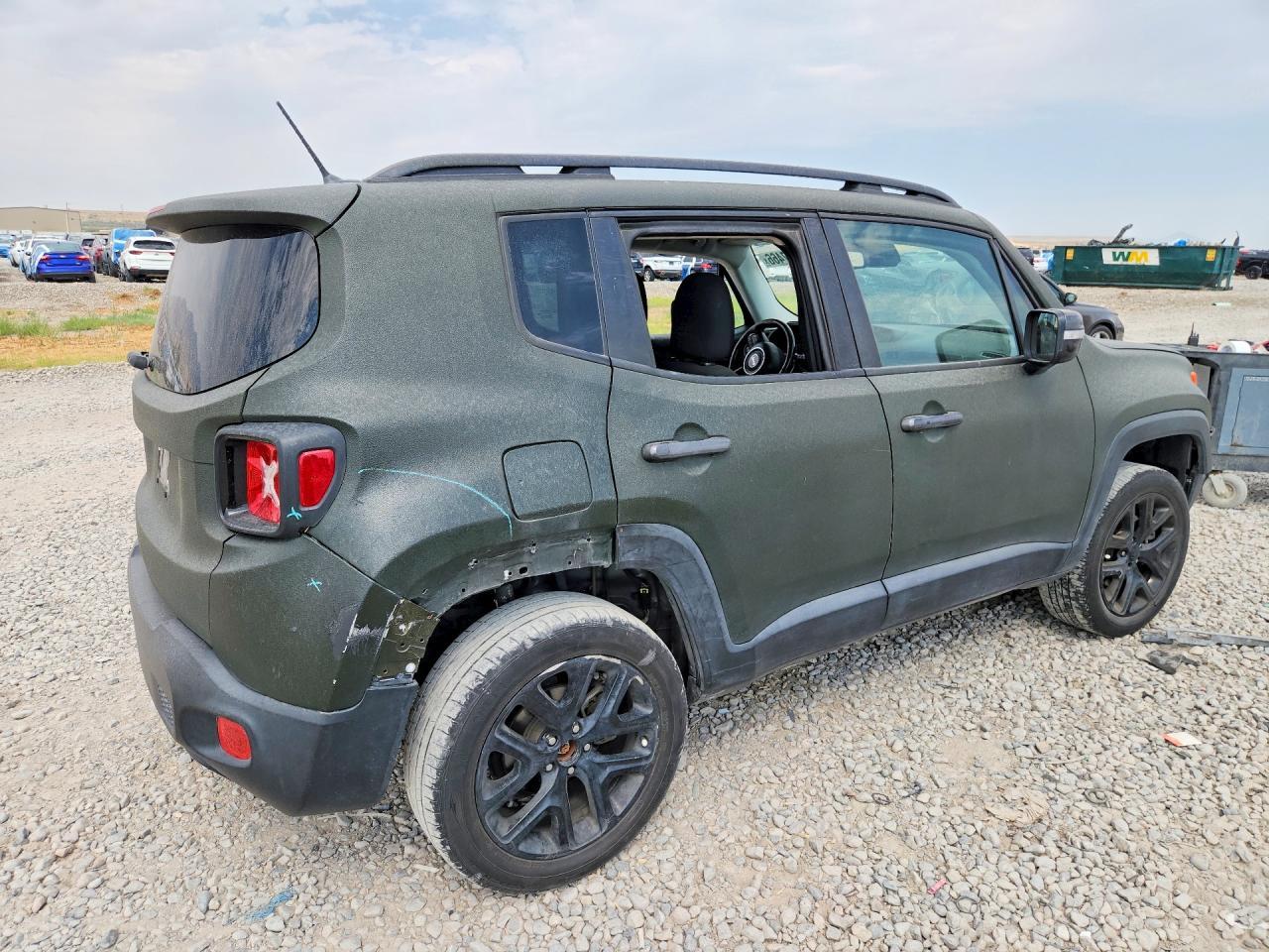2016 Jeep Renegade Latitude - zdjęcie 3