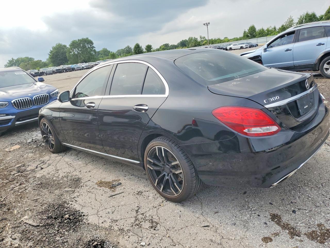2016 Mercedes-Benz C 300 - zdjęcie 2