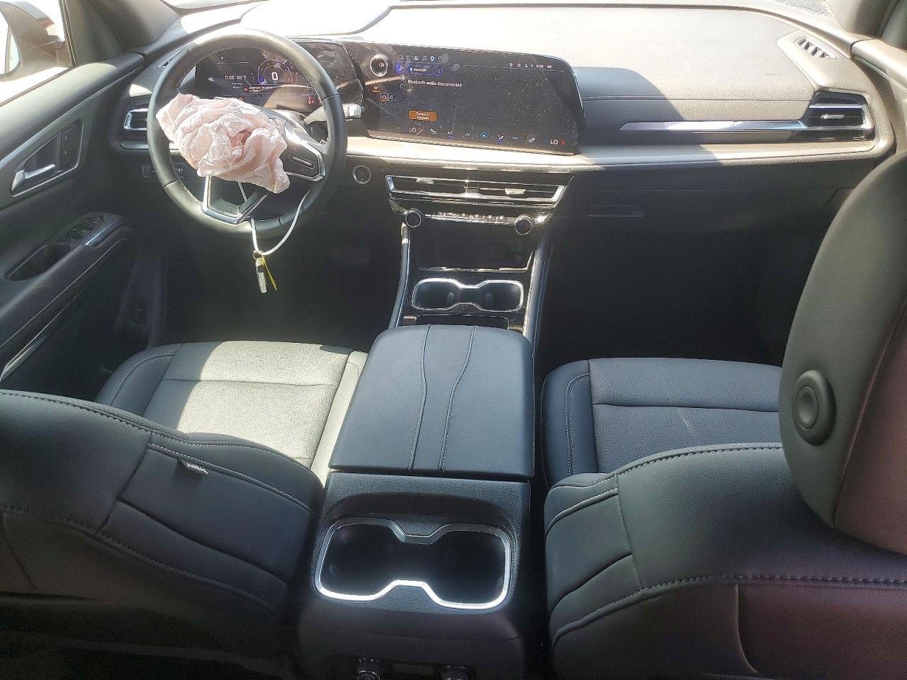 2025 Chevrolet Traverse Lt - zdjęcie 8