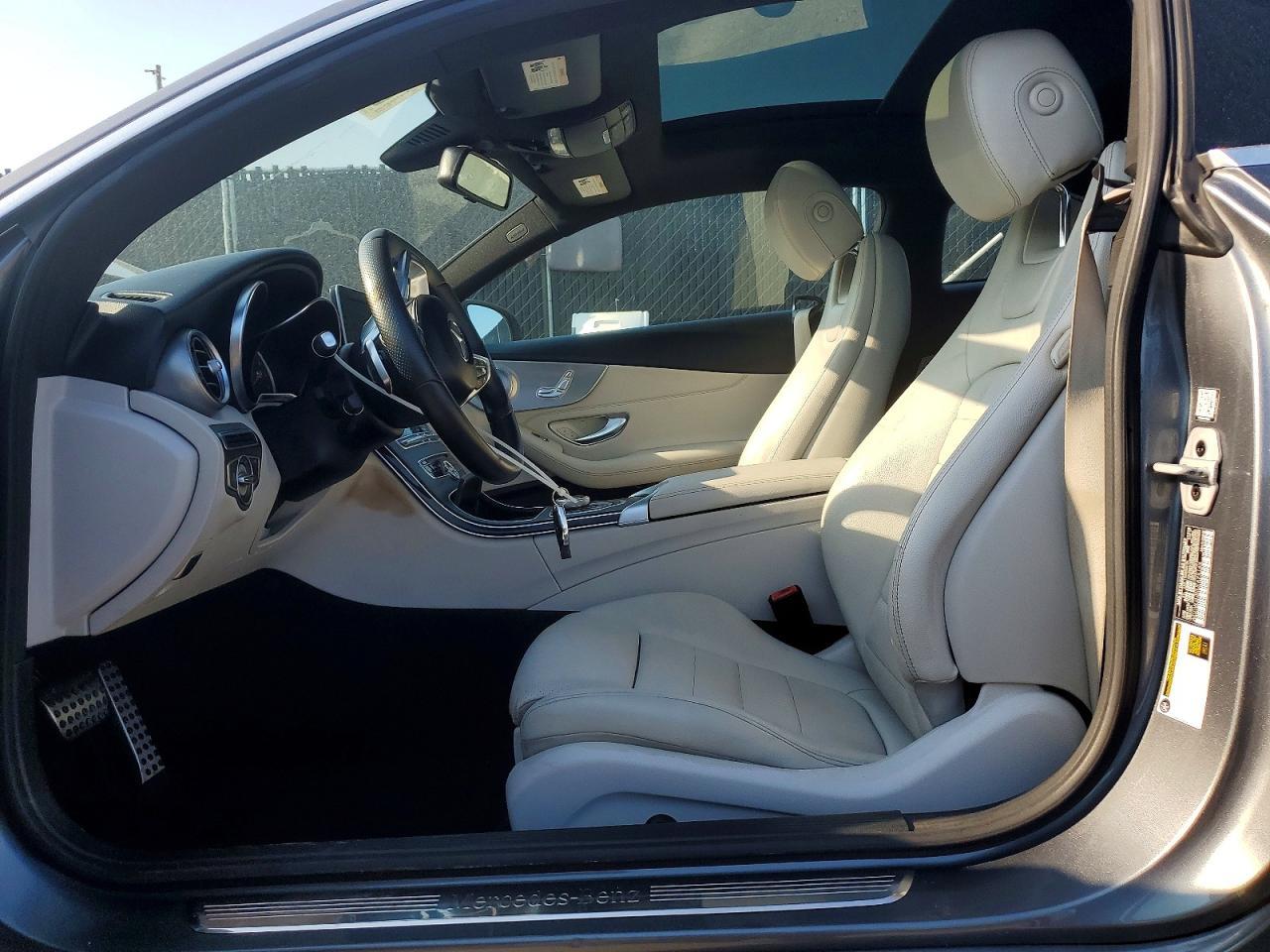 2018 Mercedes-Benz C 300 - zdjęcie 7