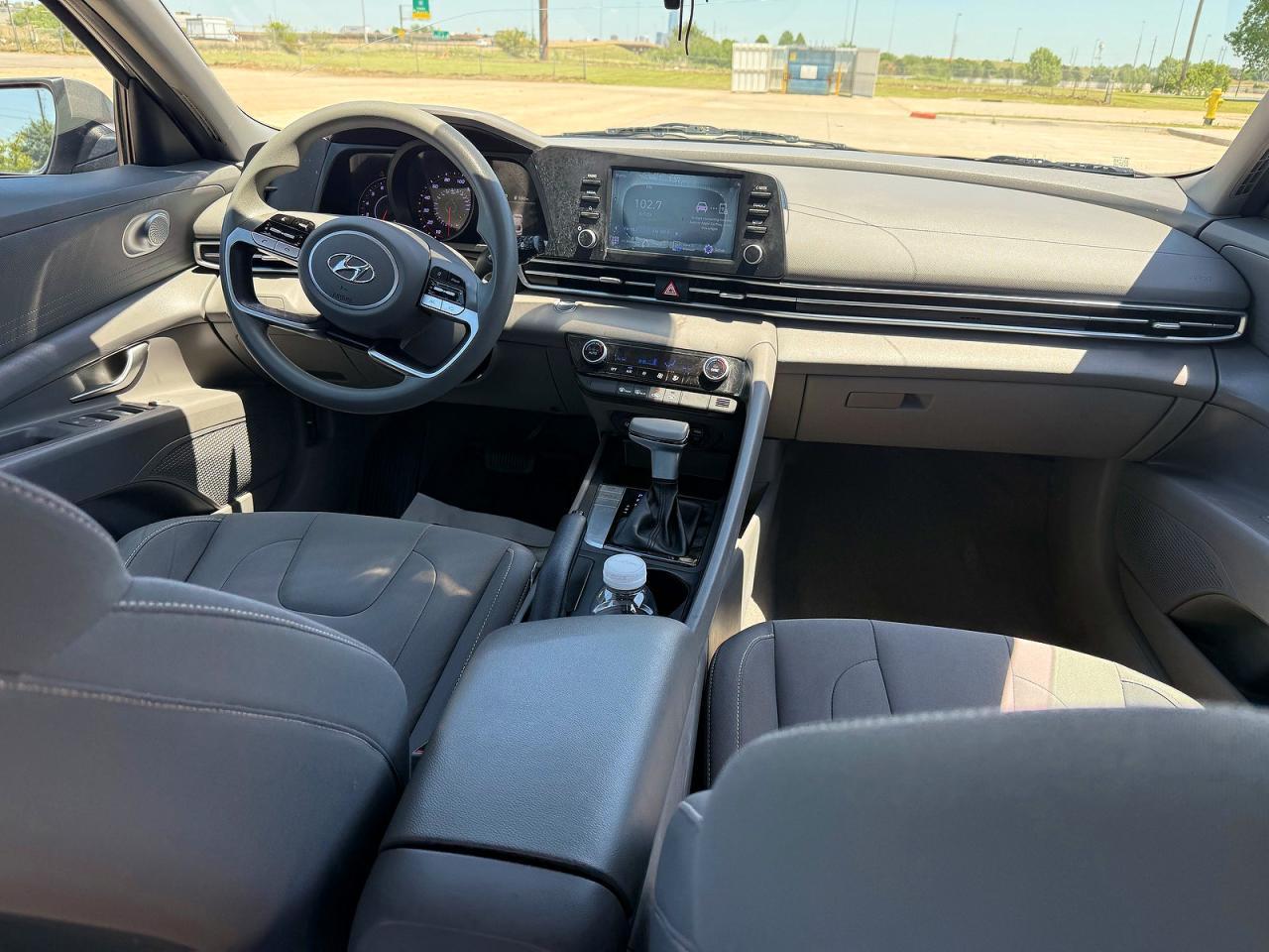 2021 Hyundai Elantra Sel - zdjęcie 9