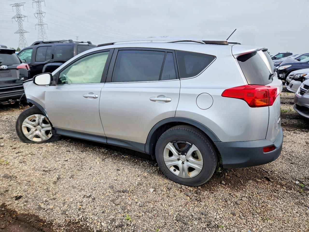 2013 Toyota Rav4 Le - zdjęcie 2