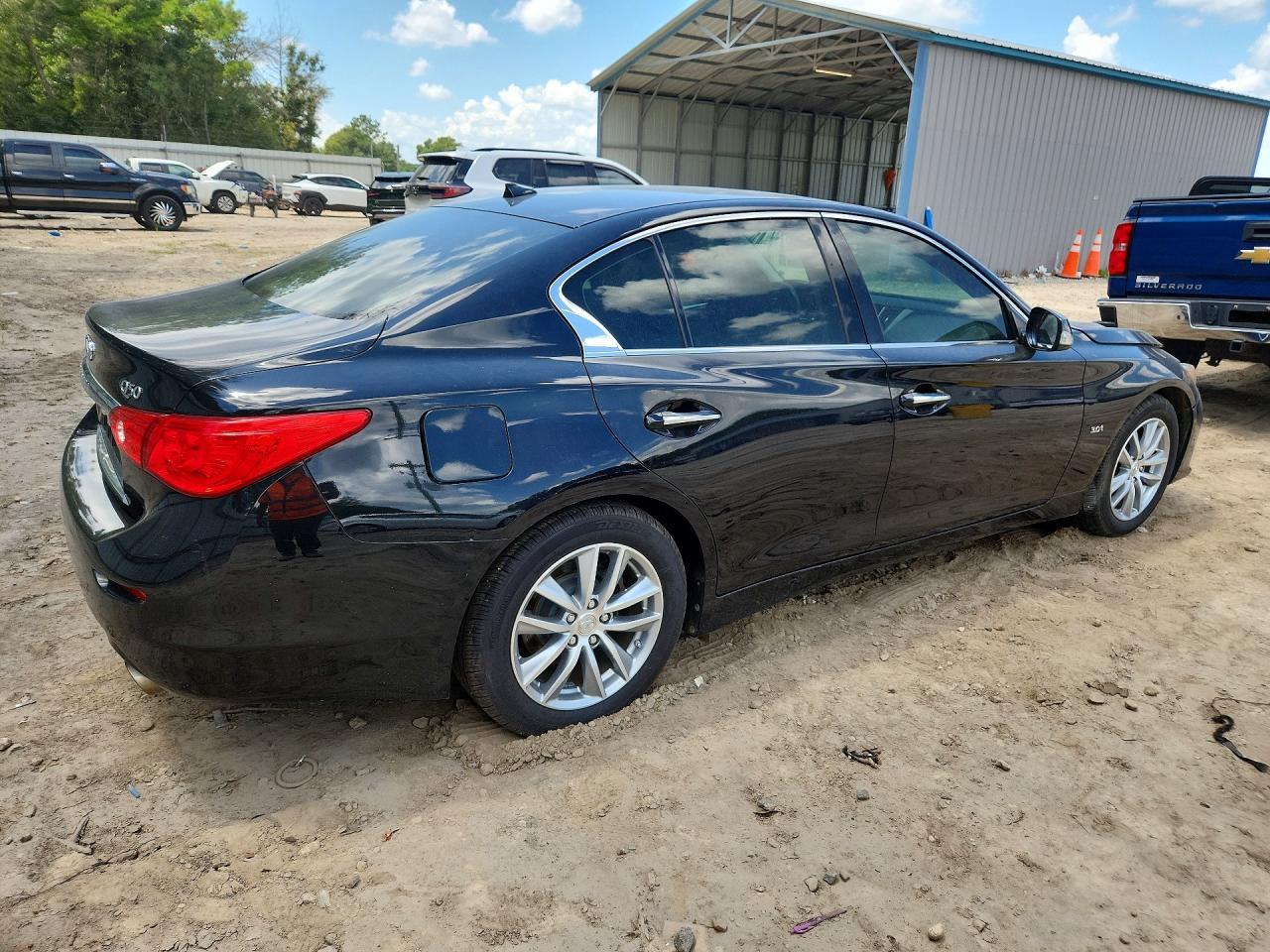 2017 Infiniti Q50 3.0T Premium - zdjęcie 3