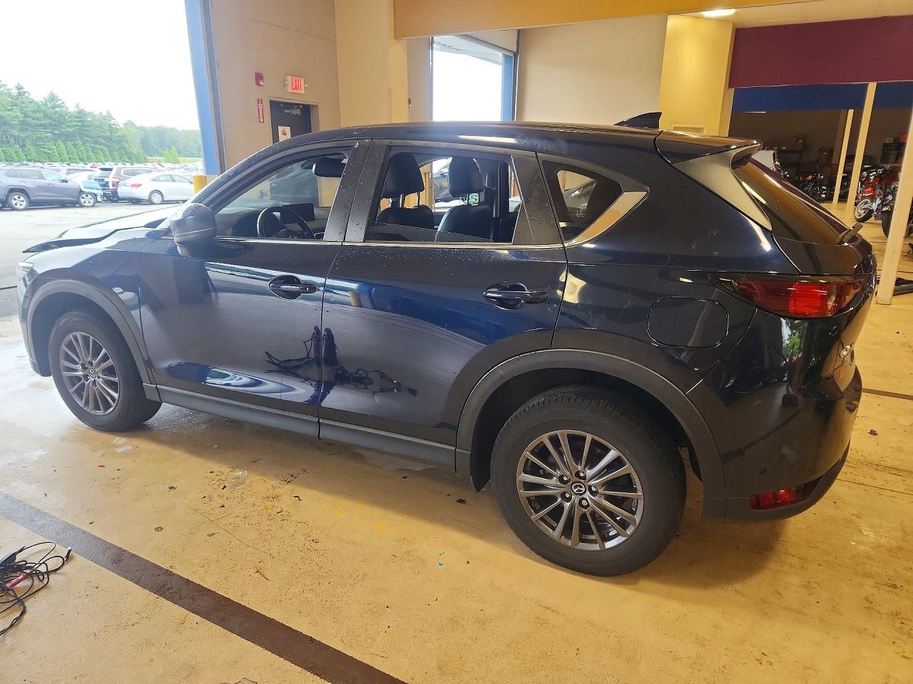 2021 Mazda Cx-5 Touring - zdjęcie 2