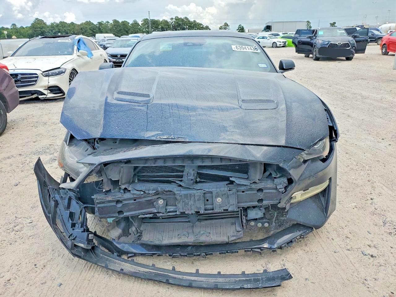 2021 Ford Mustang - zdjęcie 5