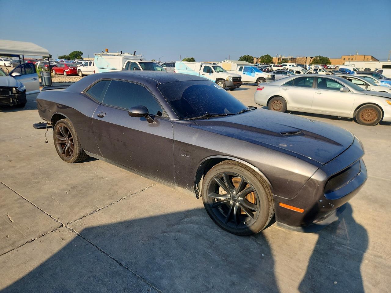 2016 Dodge Challenger R/T - zdjęcie 4