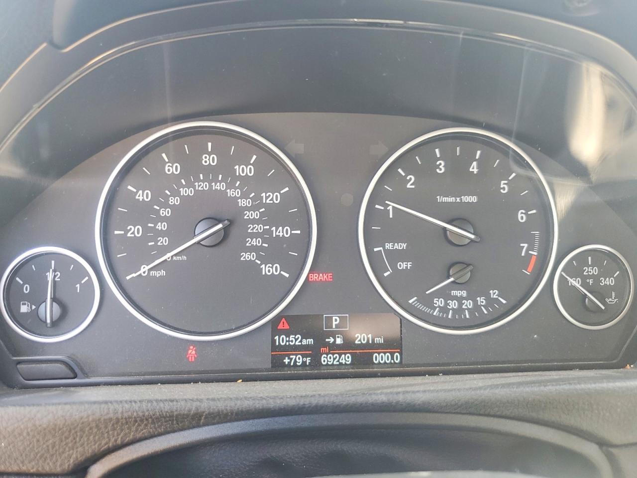 2014 BMW 320 I - zdjęcie 9