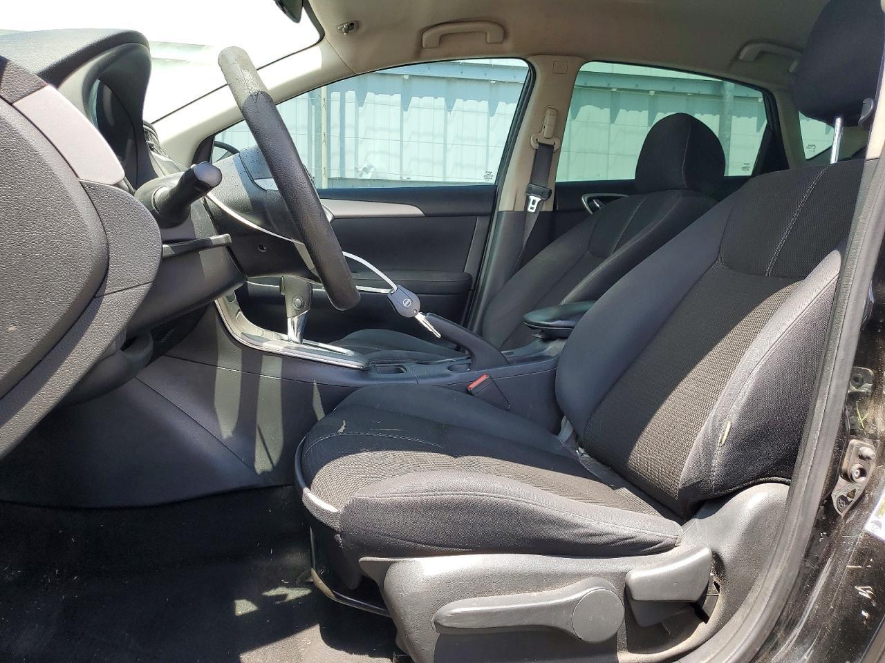 2015 Nissan Sentra S - zdjęcie 7