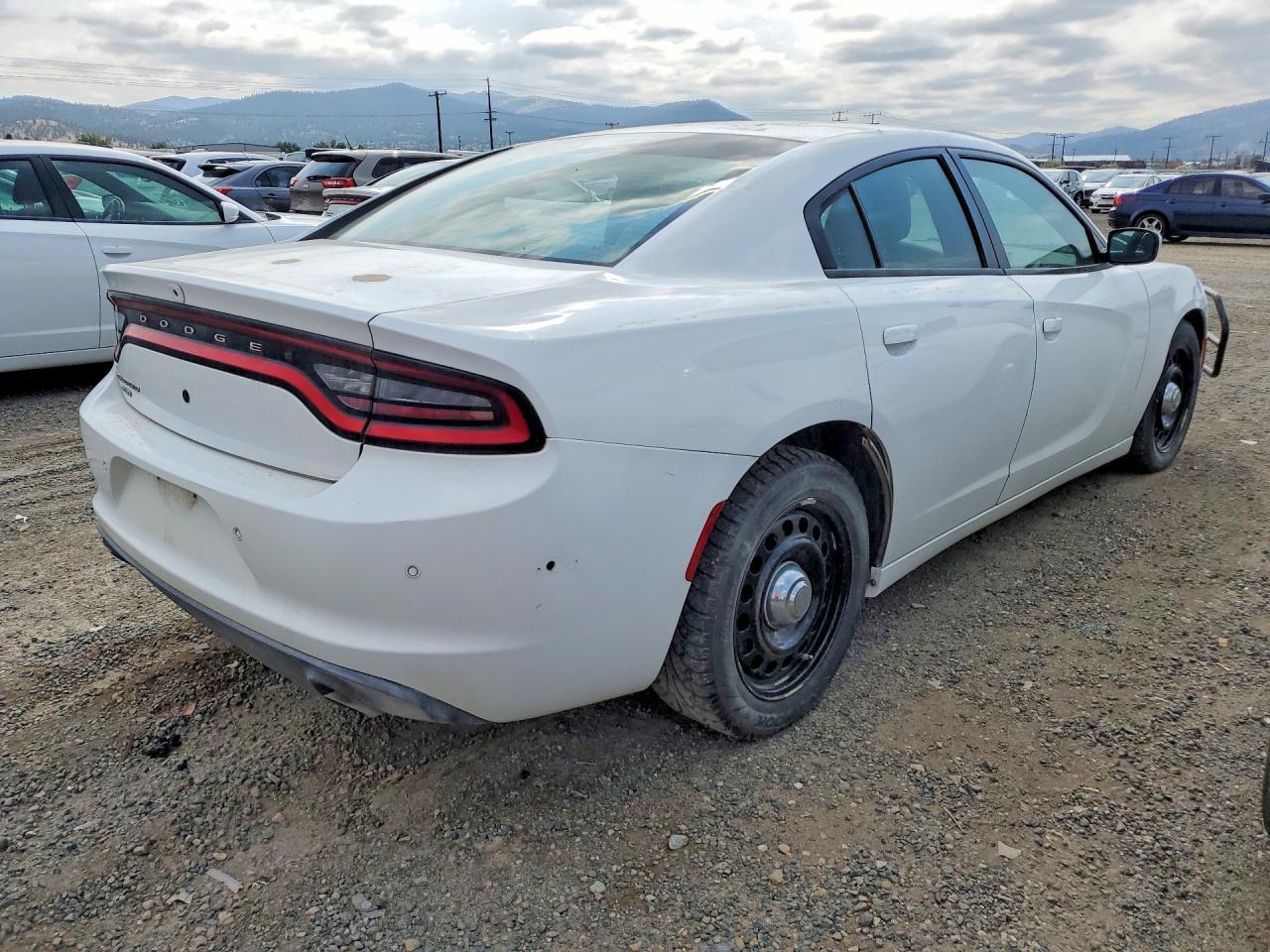 2017 Dodge Charger Police - zdjęcie 3