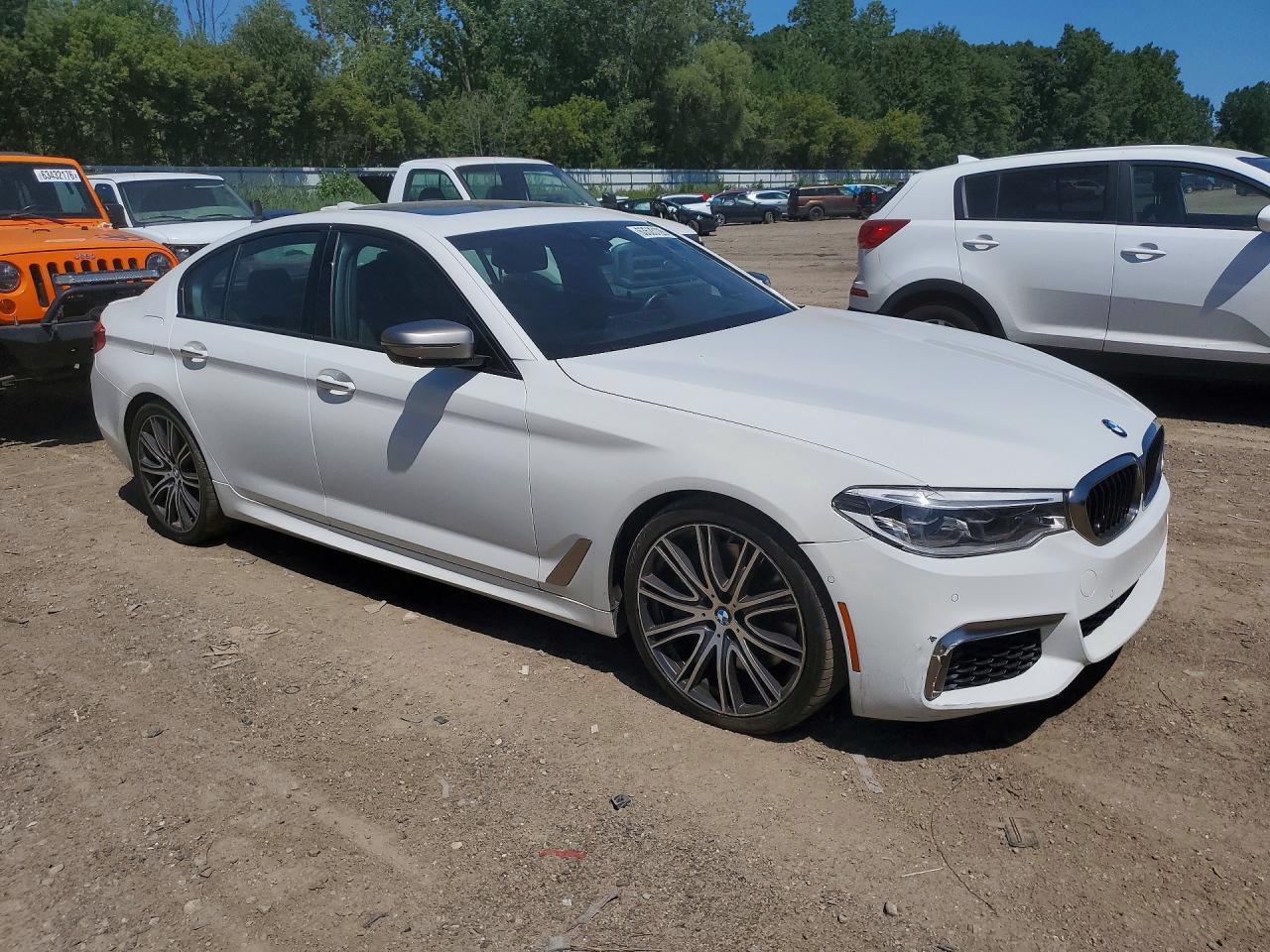 2018 BMW Seria 5 M550i - zdjęcie 4