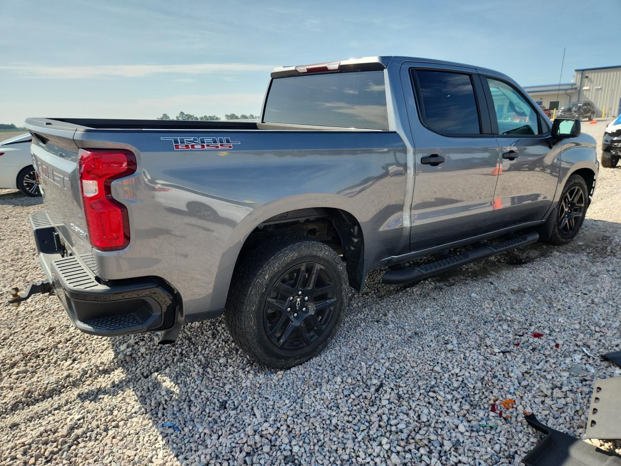 2022 Chevrolet Silverado Ltd K1500 Trail Boss Custom - zdjęcie 3