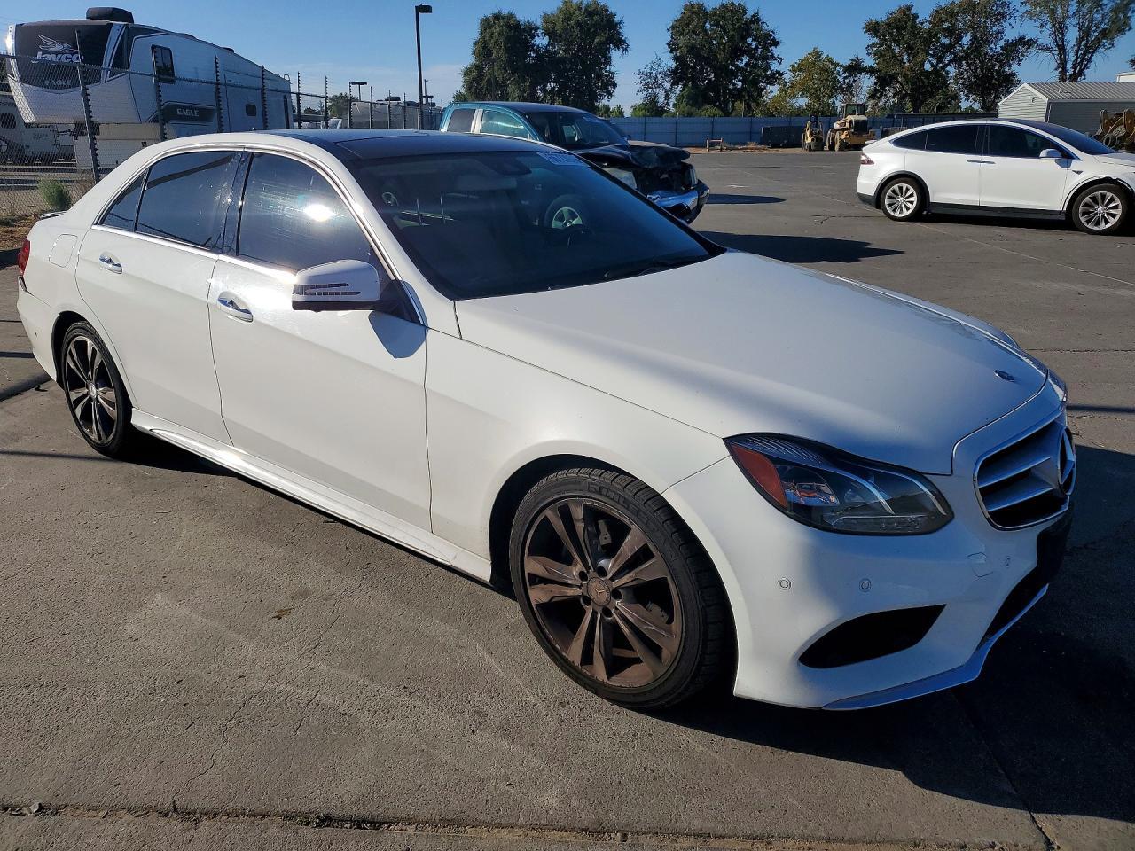 2016 Mercedes-Benz E 350 - zdjęcie 4
