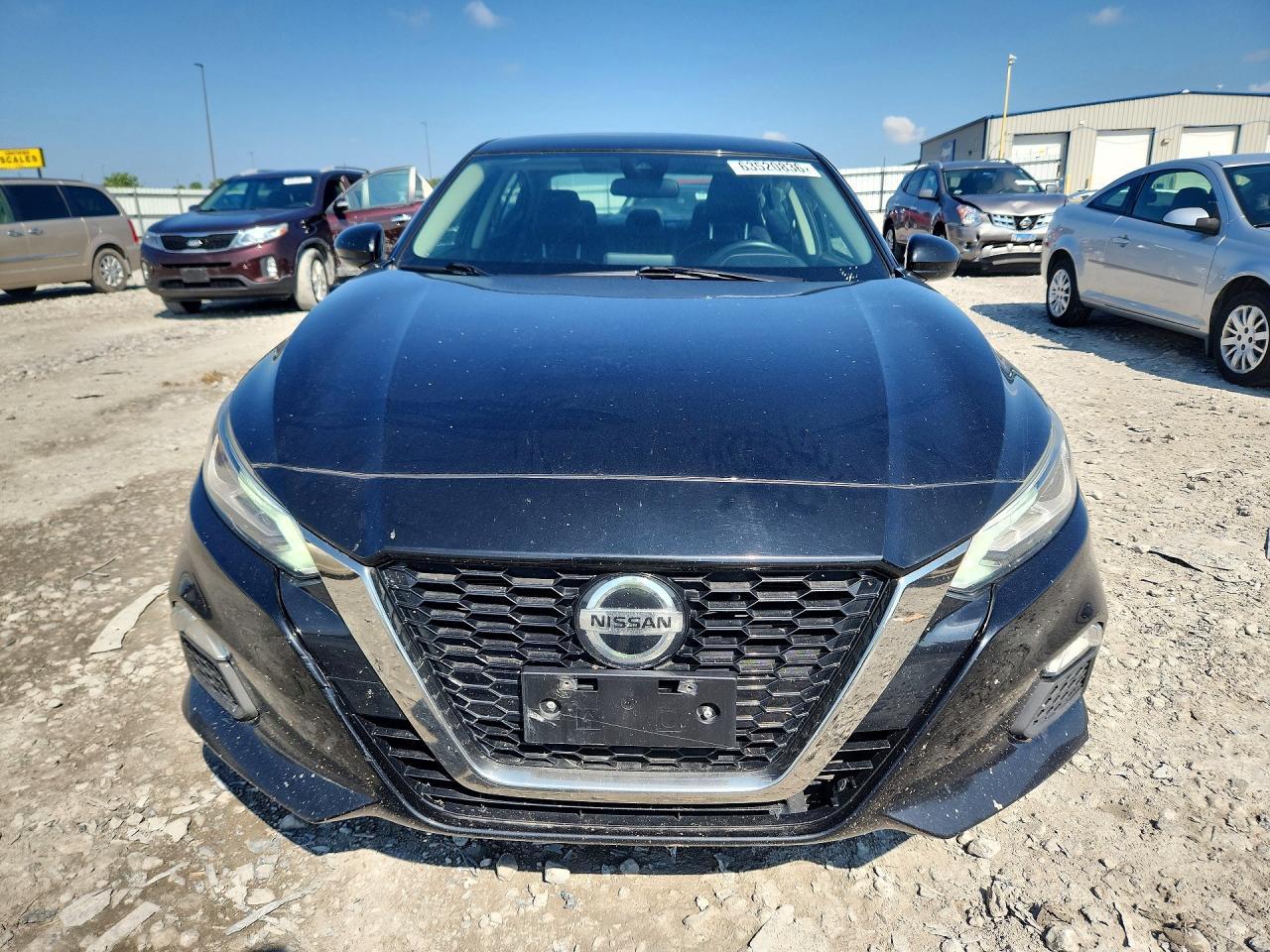 2020 Nissan Altima Sr - zdjęcie 5