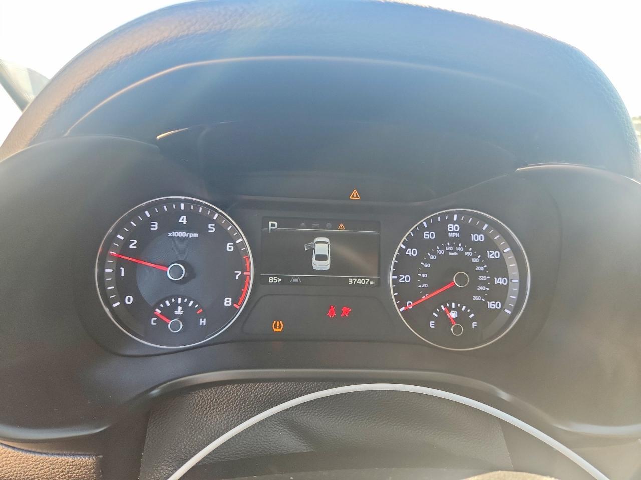 2023 Kia Forte Lxs - zdjęcie 9
