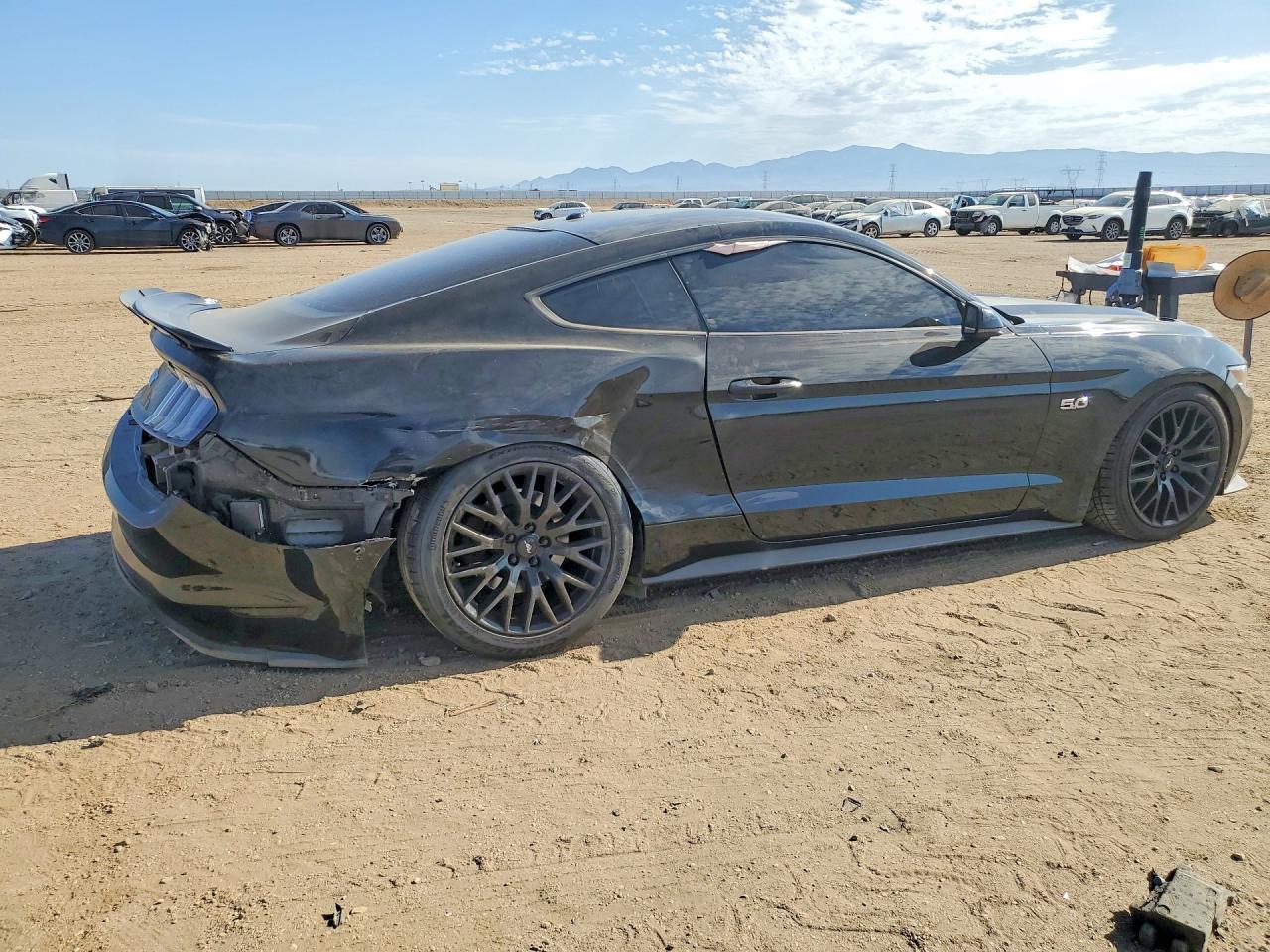 2017 Ford Mustang Gt - zdjęcie 3