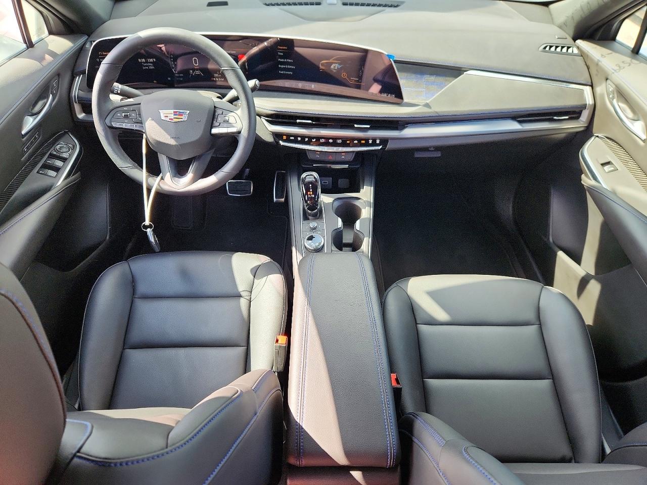 2025 Cadillac Xt4 Sport - zdjęcie 8