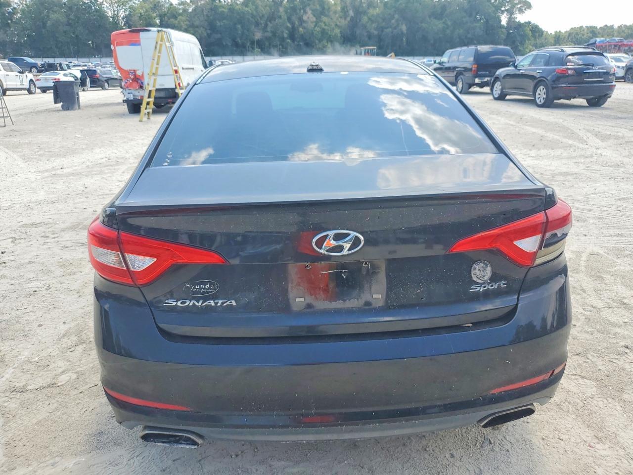 2015 Hyundai Sonata Sport - zdjęcie 6
