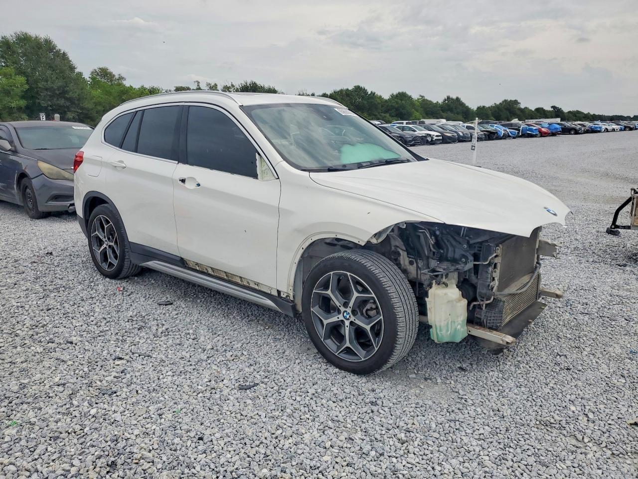 2018 BMW X1 Sdrive28I - zdjęcie 4