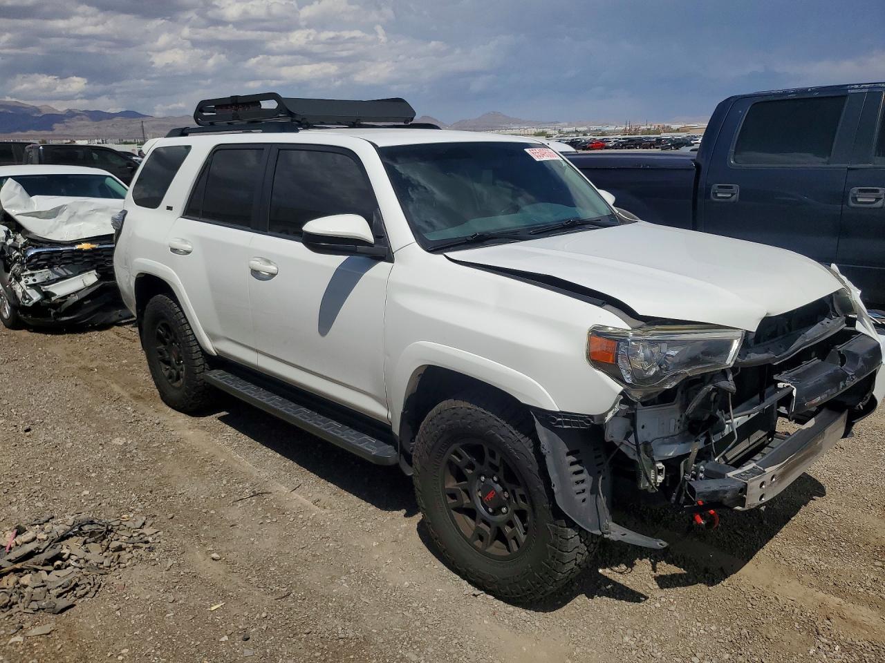 2017 Toyota 4Runner Sr5 - zdjęcie 4