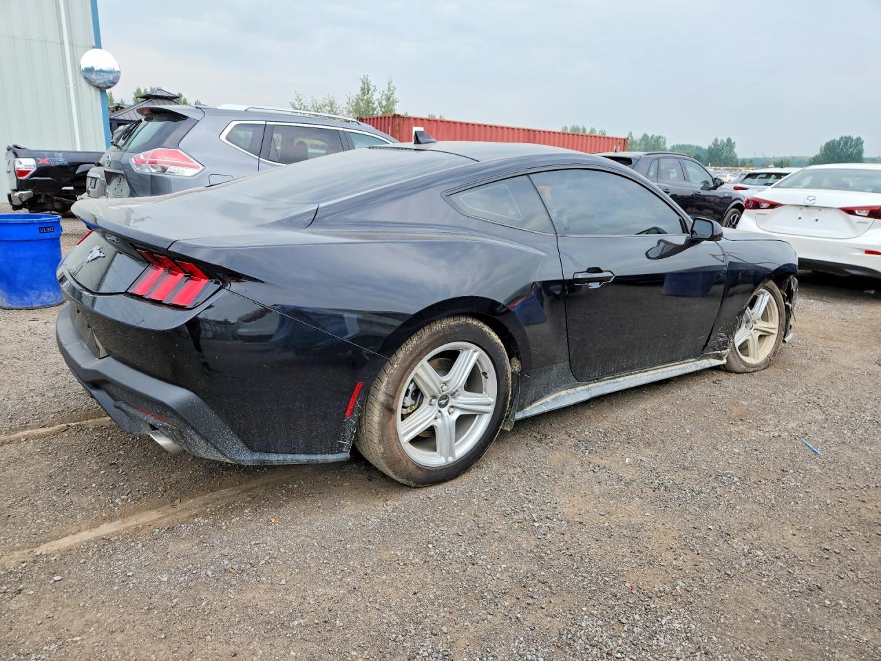 2026 Ford Mustang - zdjęcie 3