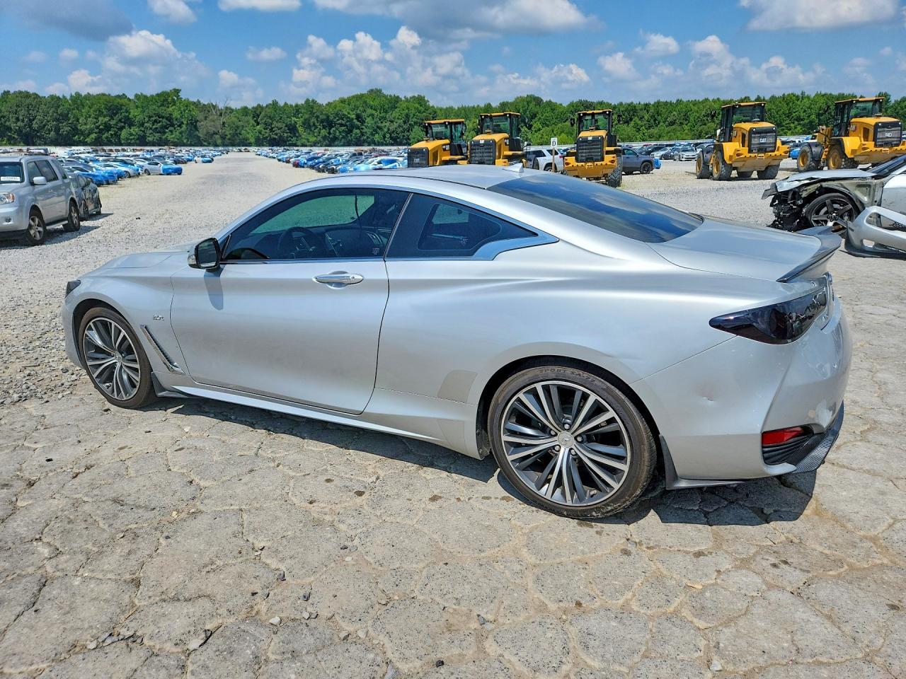 2017 Infiniti Q60 2.0T Premium - zdjęcie 2