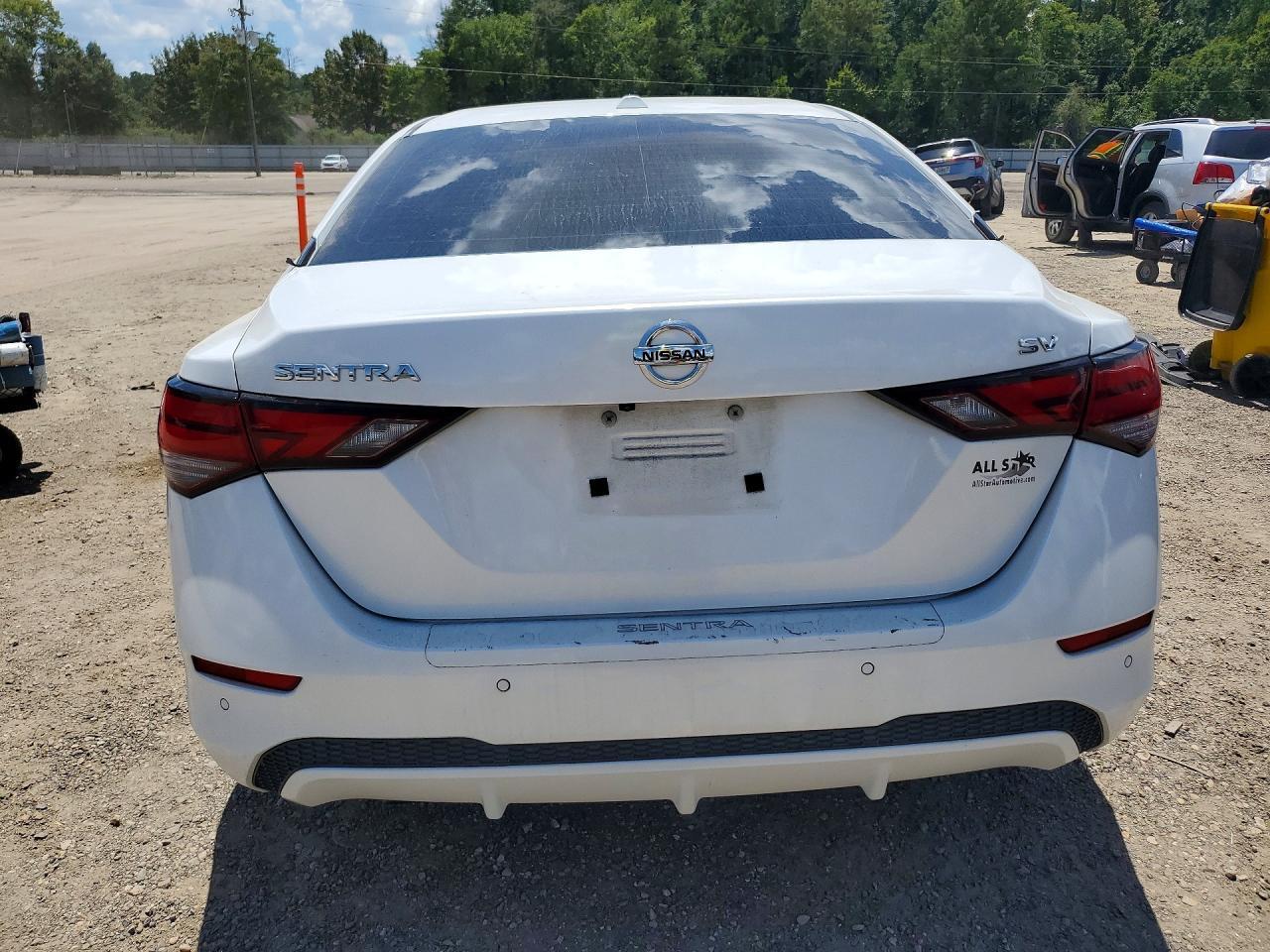 2021 Nissan Sentra Sv - zdjęcie 6
