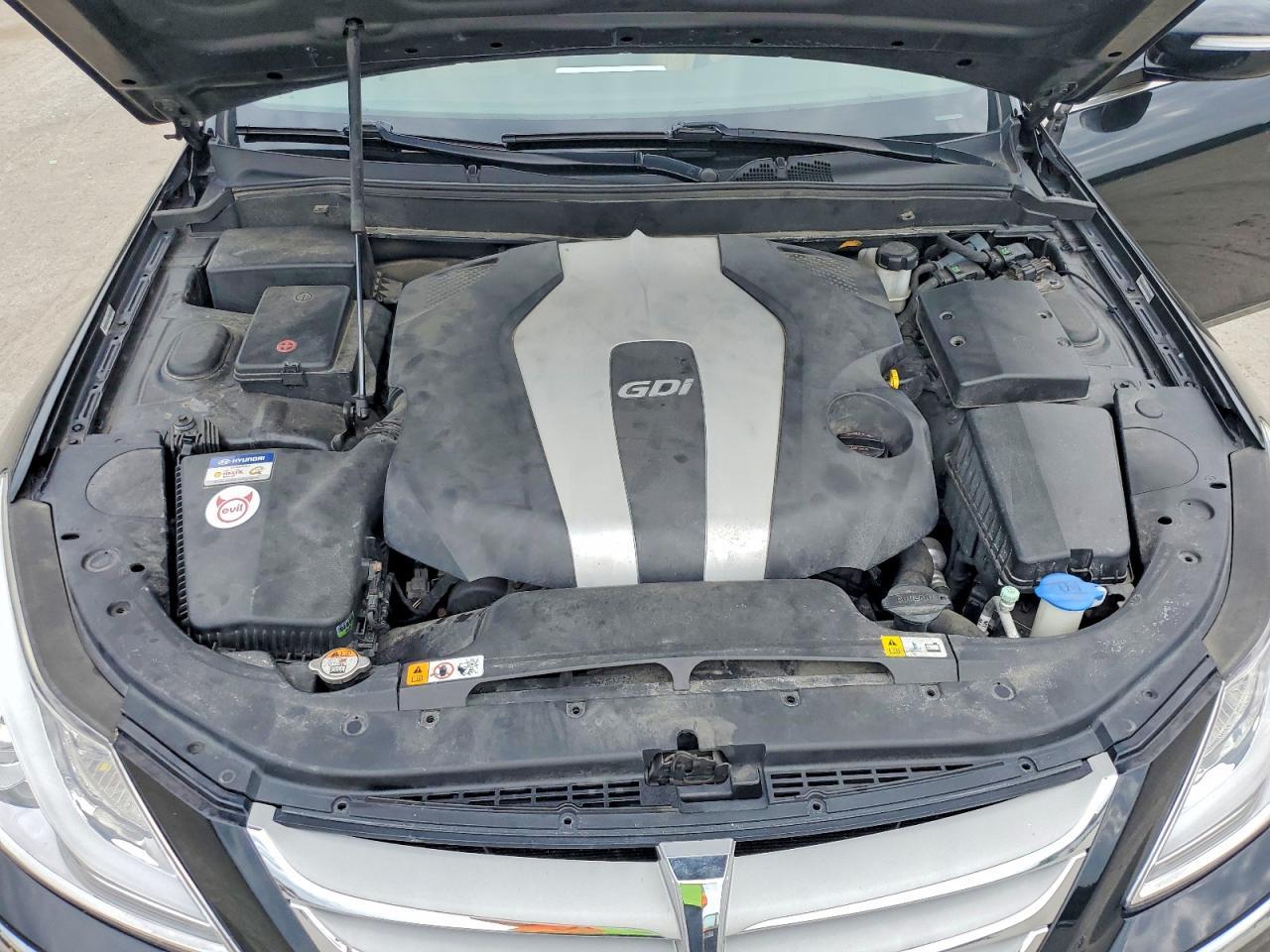 2013 Hyundai Genesis 3.8L - zdjęcie 11