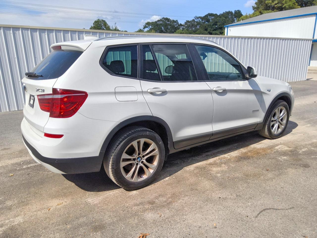 2017 BMW X3 xDrive35I - zdjęcie 3