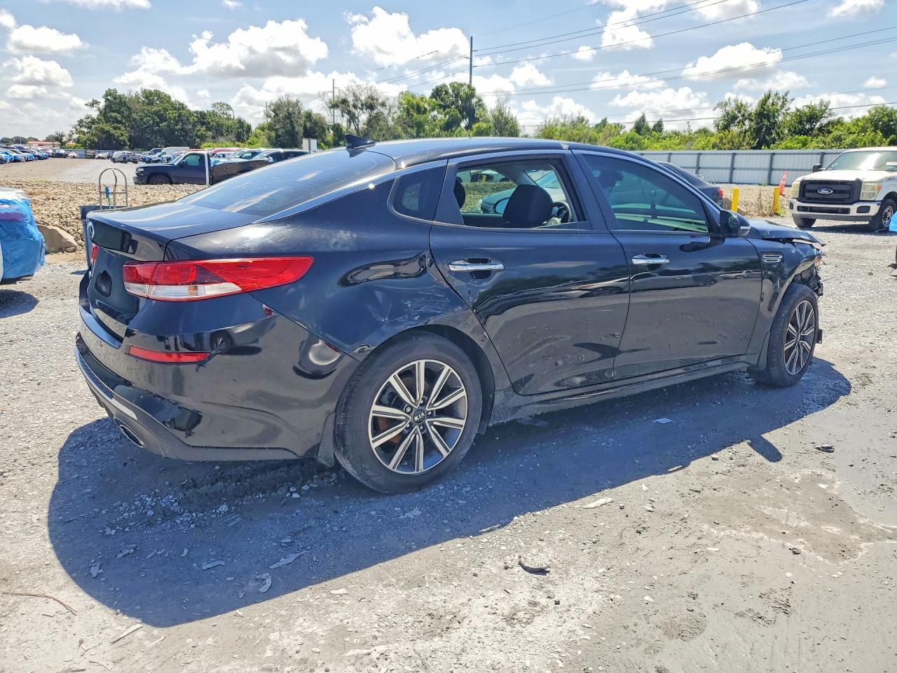 2019 Kia Optima Lx - zdjęcie 3