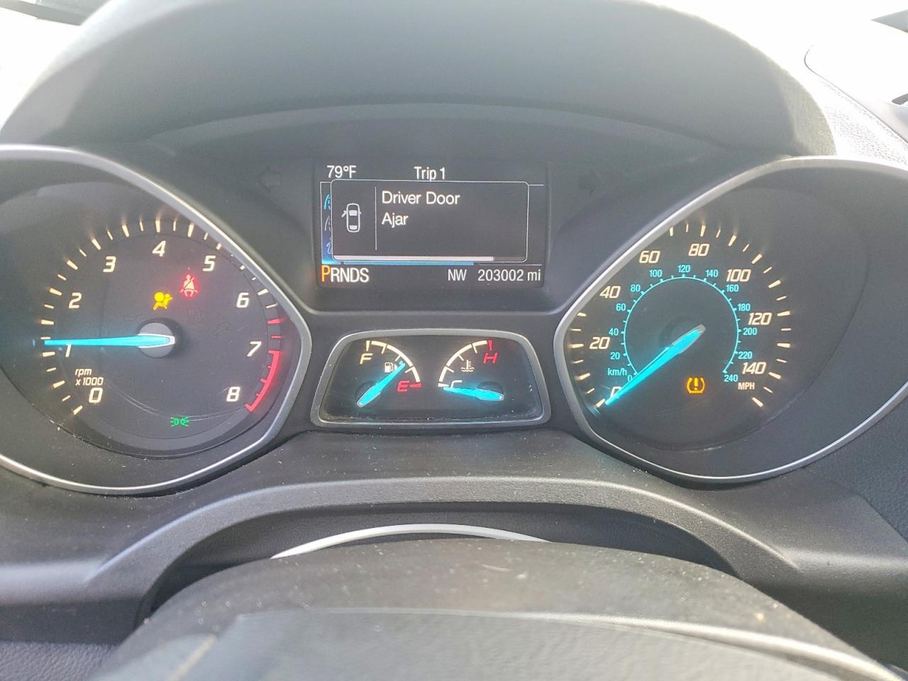 2016 Ford Escape S - zdjęcie 9