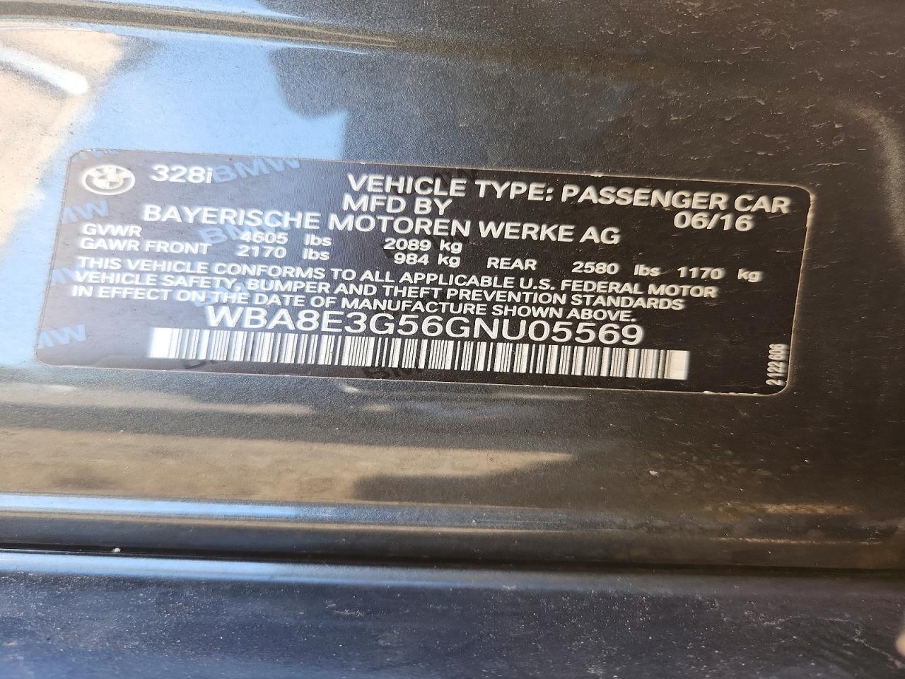 2016 BMW Seria 3 328i - zdjęcie 12