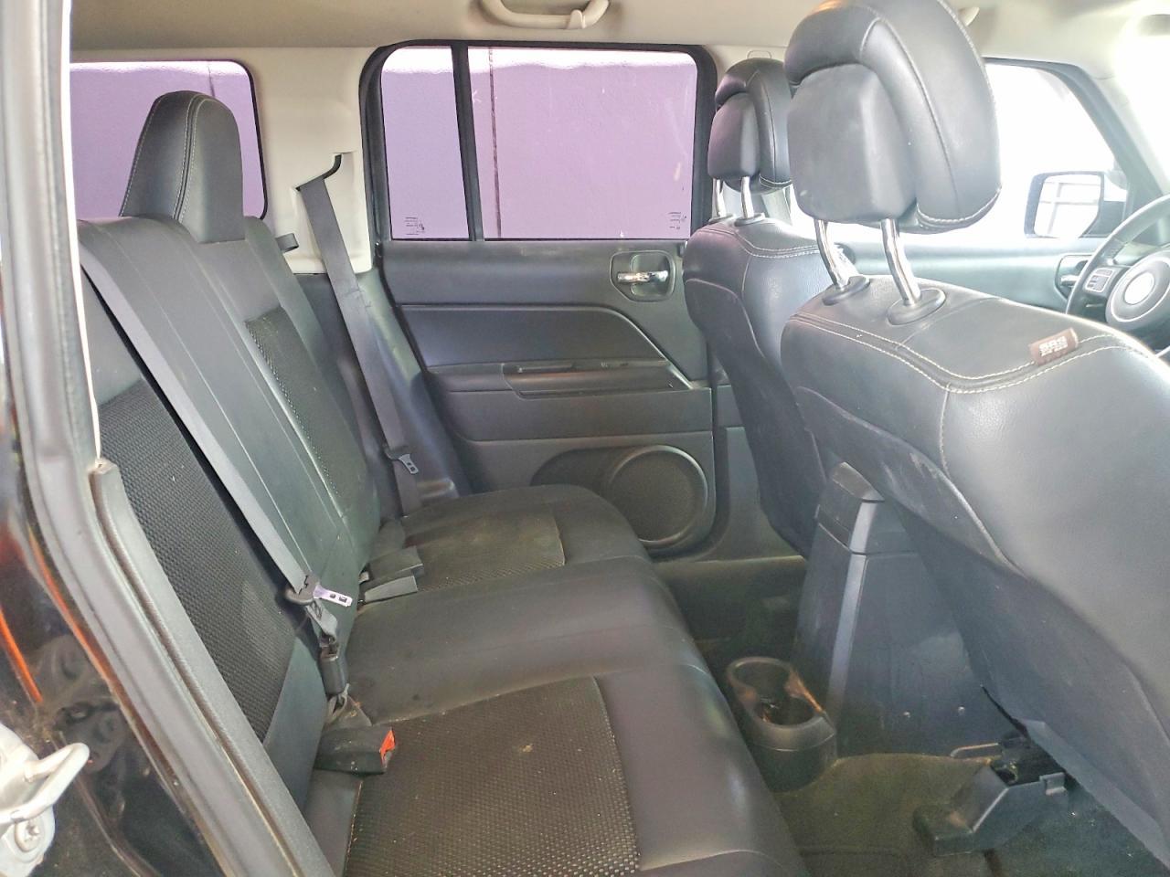 2016 Jeep Patriot Sport - zdjęcie 11