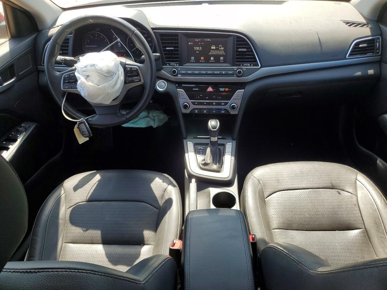 2017 Hyundai Elantra Limited - zdjęcie 8