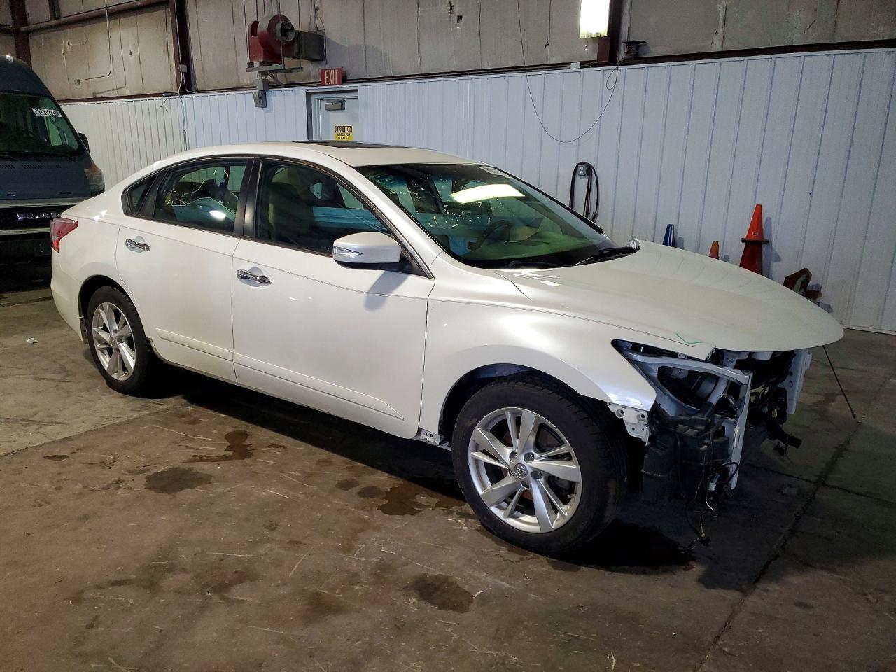 2013 Nissan Altima 2.5 - zdjęcie 4