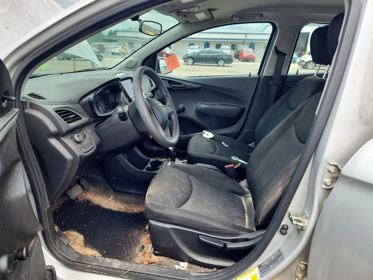 2020 Chevrolet Spark Ls - zdjęcie 7