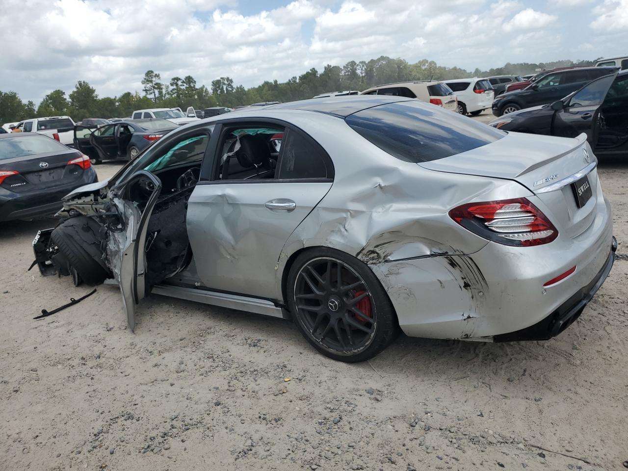 2019 Mercedes-Benz E 63 Amg-S 4Matic - zdjęcie 2