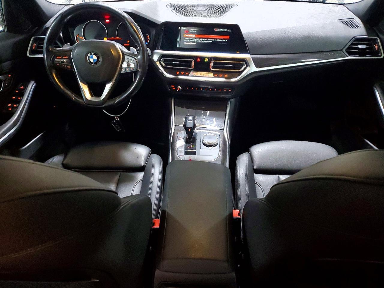 2019 BMW 330I - zdjęcie 8