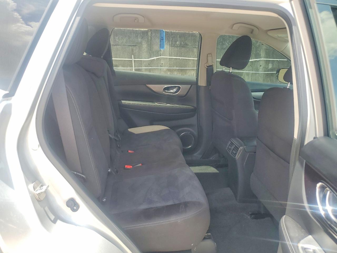 2015 Nissan Rogue Sv - zdjęcie 10