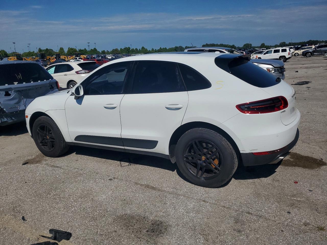 2018 Porsche Macan - zdjęcie 2