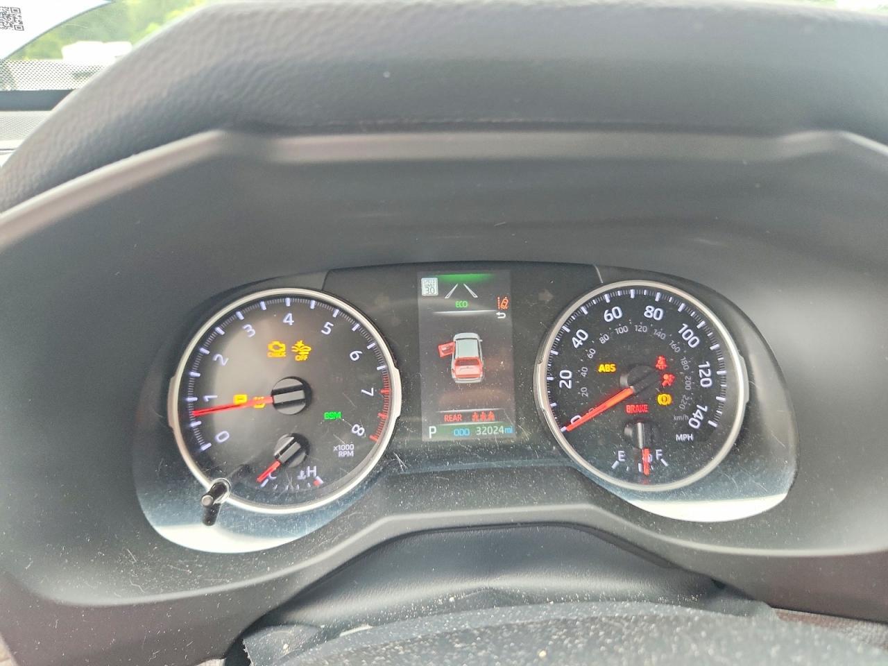 2022 Toyota Rav4 Xle - zdjęcie 9