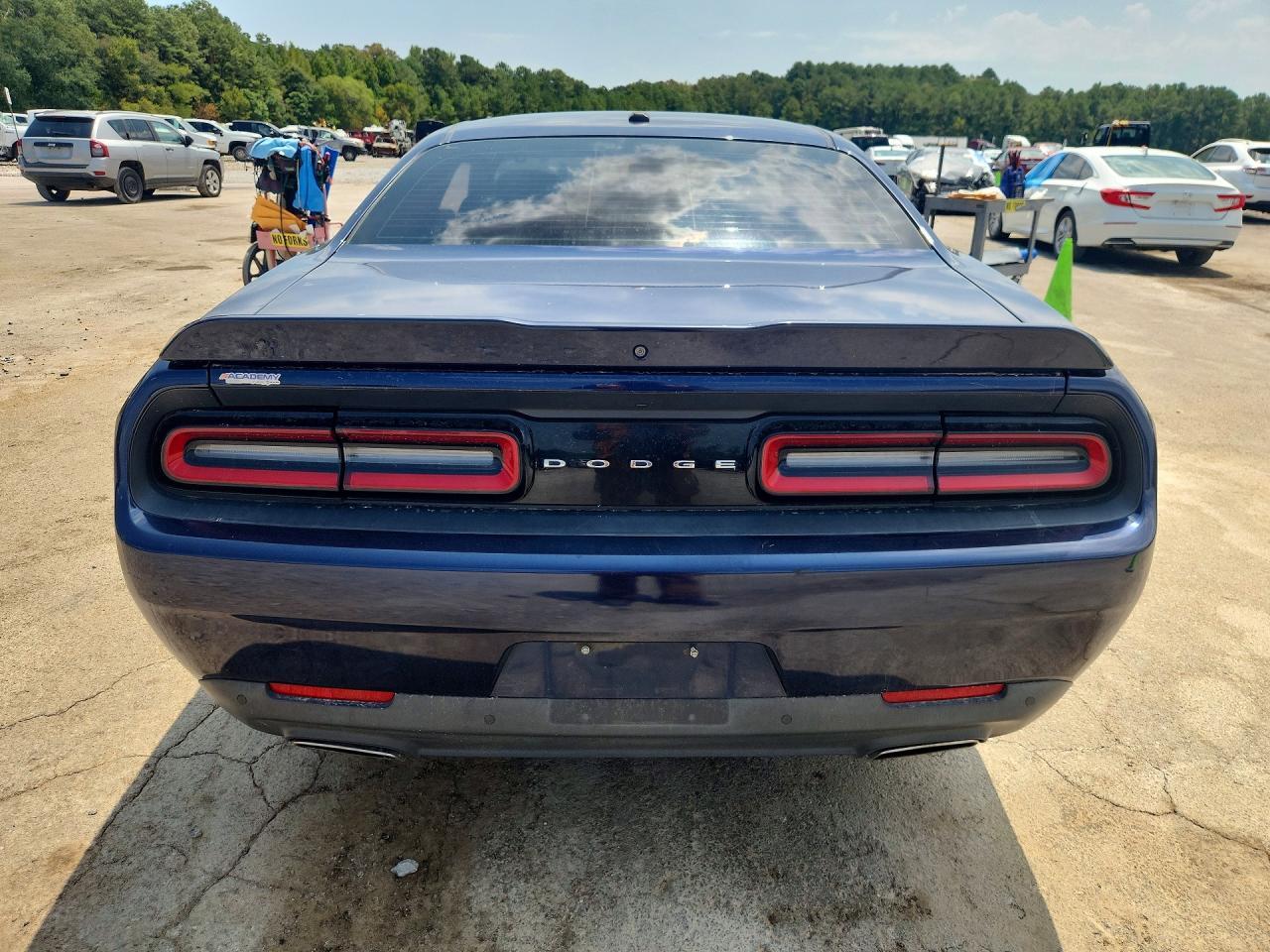 2015 Dodge Challenger Sxt - zdjęcie 6